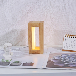  Ins creative Simple Simple Wood Desk Lamp