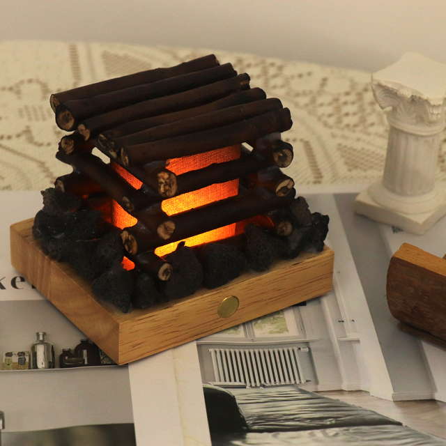 Настоящая лампа для настроения в ручной работы с горящим звуком с горящим звуком